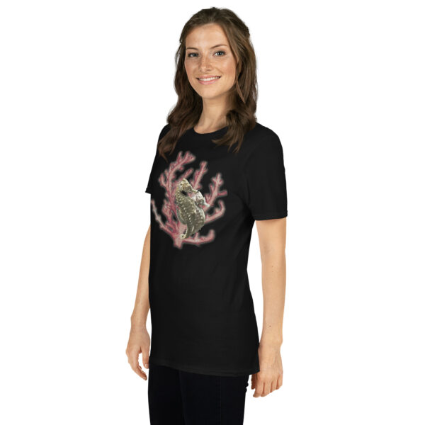 Seahorses on a Gorgonian T-shirtt - Image 4